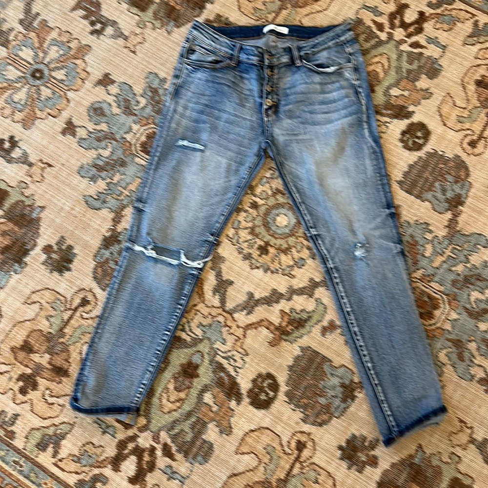 Distressed denim boyfriend jeans by Jan an